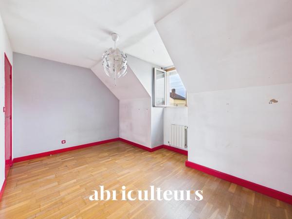 Splendide Maison de 140.0 m² Grand extérieur A visiter