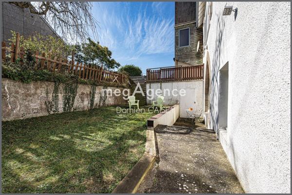 Appartement à TREBEURDEN, 22560 - 4 pièces 85m²