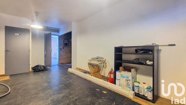 Maison à vendre 9 pièces 300 m² Lézinnes