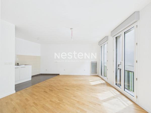 Appartement 2 pièces à vendre avec vue jardin à Paris