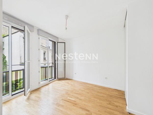 Appartement 2 pièces à vendre avec vue jardin à Paris