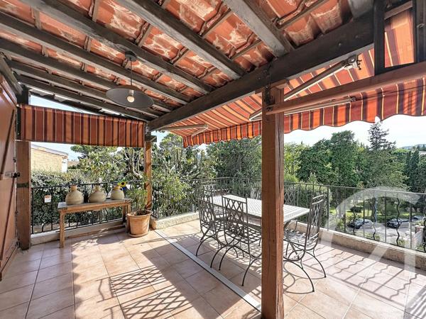 Maison à vendre  5 pièces - 140 m 2   MANDELIEU LA NAPOULE  - 06