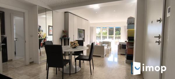 Superbe 3 Pièces avec vue mer à Menton