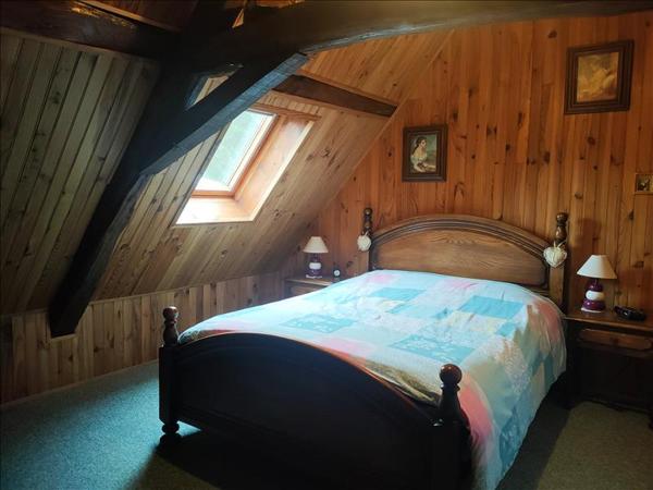 Maison à vendre |  Vaux |  7 pièces | 170 m²