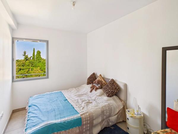 Appartement contemporain d'environ 93m² avec vue panoramique sur Aix-en-Provence