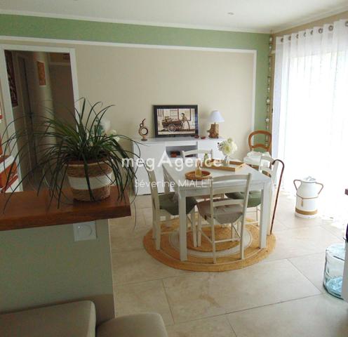 Maison à JULIENNE, 16200 - 5 pièces 124m²