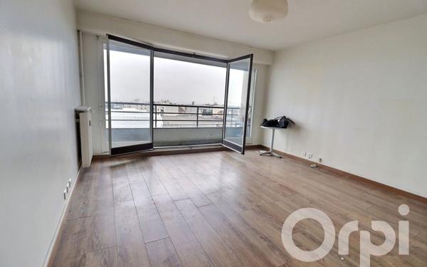 Appartement à vendre    1 pièce • 28 m2 Paris 20