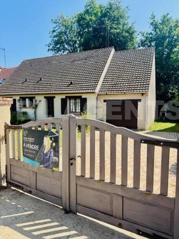 Super potentiel pour cette maison de Saint Symphorien le Château ! 