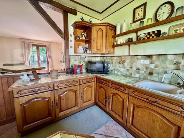 Super potentiel pour cette maison de Saint Symphorien le Château ! 