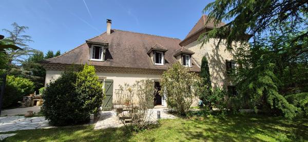 Vente maison 276 m² 7 Pièces Cahors