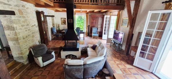 Vente maison 276 m² 7 Pièces Cahors