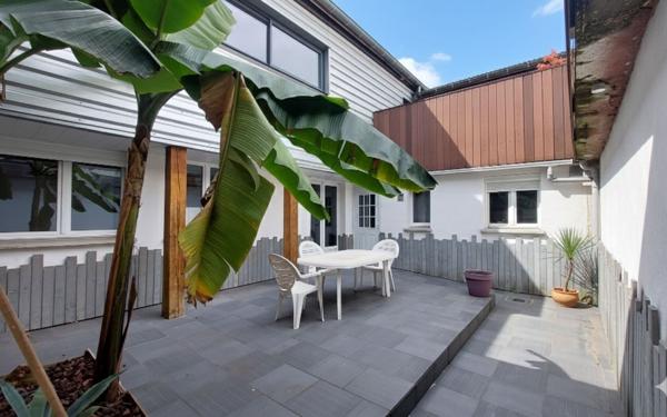 Maison à vendre    8 pièces •  Tarbes