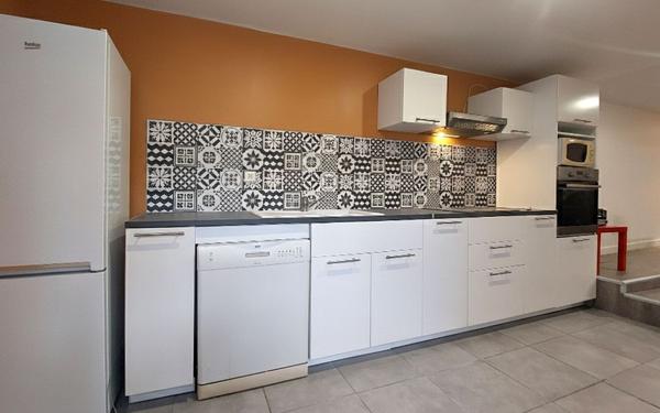 Maison à vendre    8 pièces •  Tarbes