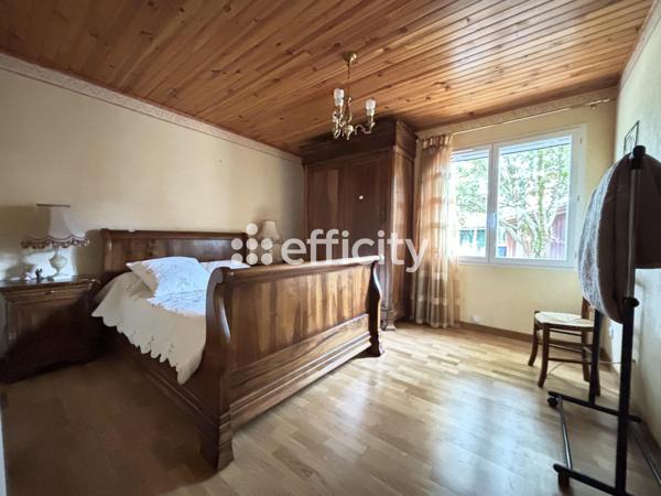 Maison 5 pièces - 184 m²