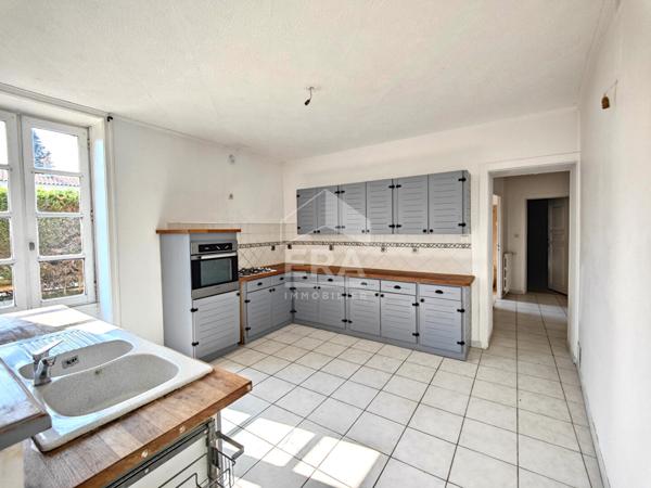 A vendre maison Châteaubernard 5 pièce(s) 112 m2