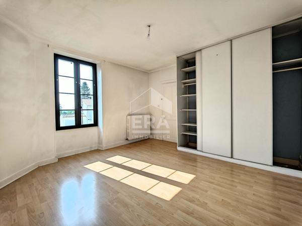 A vendre maison Châteaubernard 5 pièce(s) 112 m2