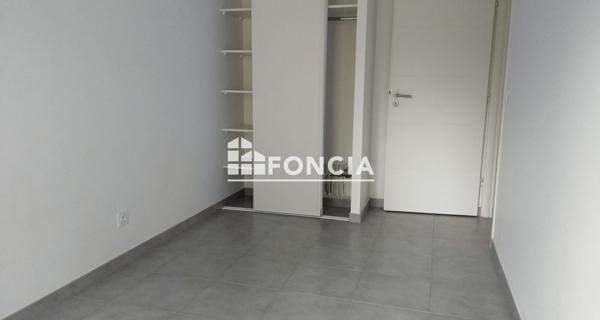 Location Appartement 4 pièces 81 m² - Cannes 06150