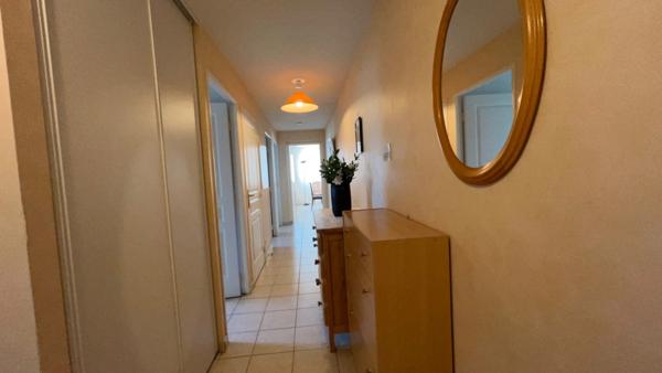 Appartement à vendre 4 pièces VANNES (56) avec deux garages