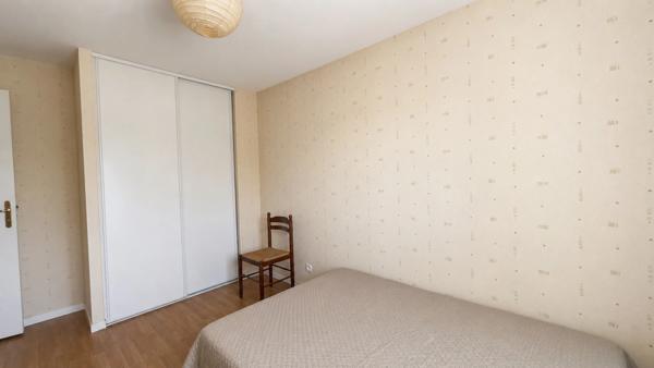 Appartement à vendre 4 pièces VANNES (56) avec deux garages