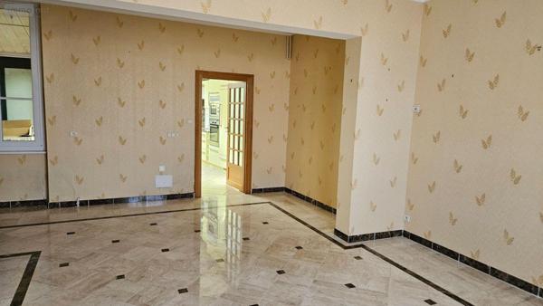 Maison de ville à vendre à La Suze-sur-Sarthe dans la Sarthe (72210), ref : HB-1688