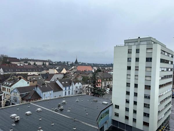 Appartement à louer 1 pièce 16.99m² Montbéliard (25200)