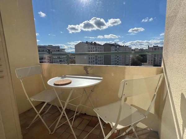 Location meublée - Villeurbanne / Flachet - T4 de 72 m²