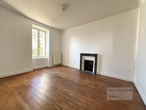 Maison et atelier/garage de 131+35m² à Vouvant