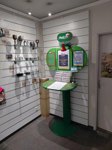 Fonds de commerce à vendre MONFLANQUIN (47) - Tabac, Journaux, FDJ, PMU, Cadeaux