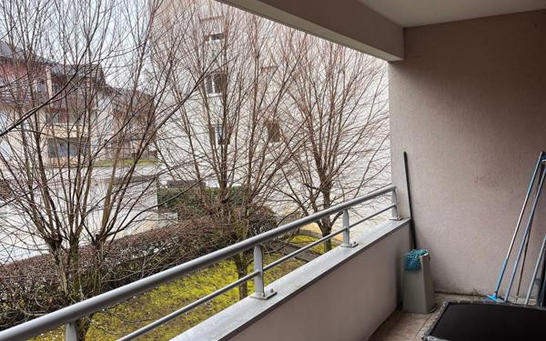 Appartement à louer    2 pièces •  La Roche-sur-Foron