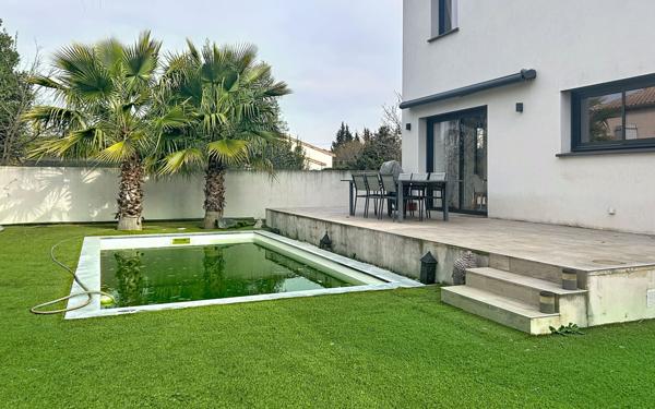 Maison à vendre    4 pièces •  Caveirac