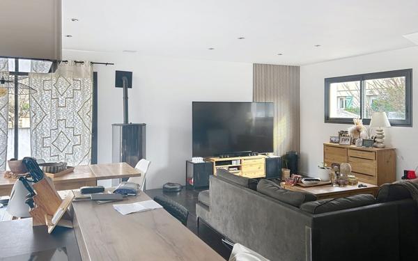 Maison à vendre    4 pièces •  Caveirac