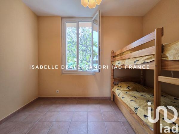 Appartement à vendre 4 pièces 84 m² Sanary-sur-Mer