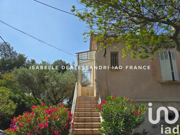 Appartement à vendre 4 pièces 84 m² Sanary-sur-Mer