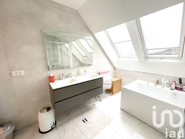 Maison d’architecte 8 pièces de 200 m² à Étiolles (91450)