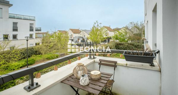 À vendre Studio 28 m² - ÉLancourt 78990