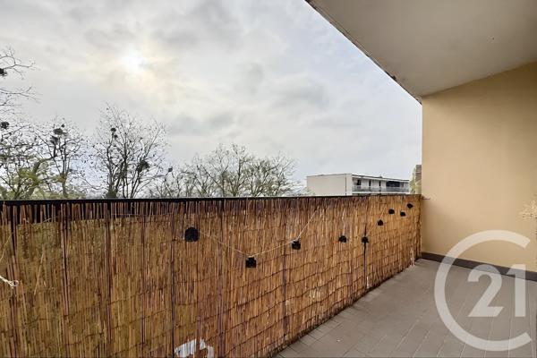 Appartement F1 à vendre  1 pièce - 22,79 m2 LE PECQ - 78