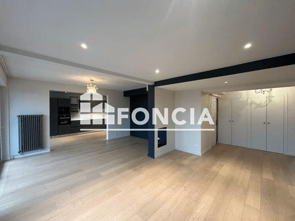 Location Appartement 4 pièces 107.99 m² - 14 BIS, PLACE PRAX-PARIS Montauban 82000