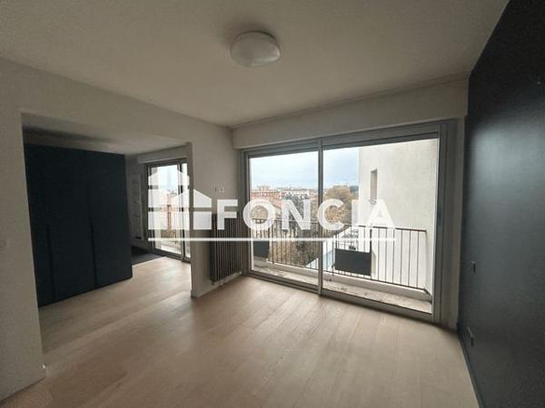 Location Appartement 4 pièces 107.99 m² - 14 BIS, PLACE PRAX-PARIS Montauban 82000