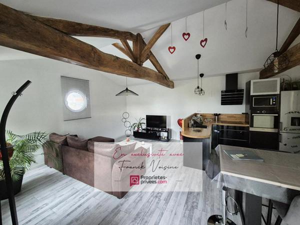 A VENDRE en Exclusivité au Boupère, maison avec 4 chambres  et 1 bureau, et 1 Gîte indépendant sur une parcelle de 1658 m2