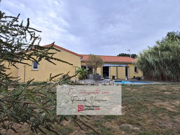 A VENDRE en Exclusivité au Boupère, maison avec 4 chambres  et 1 bureau, et 1 Gîte indépendant sur une parcelle de 1658 m2