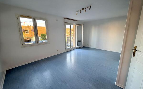 Appartement à louer    1 pièce •  Triel-sur-Seine