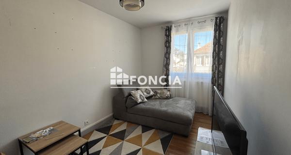 À vendre Maison 4 pièces 77 m² - Châtellerault 86100