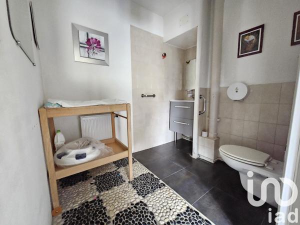 Immeuble à vendre 200 m² Le Breil-sur-Mérize