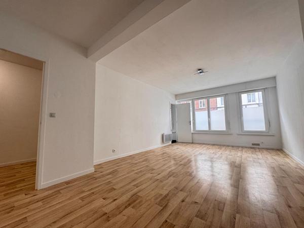 A VENDRE : T2 à LILLE • • 179 000 € FAI • Réf. 1313
