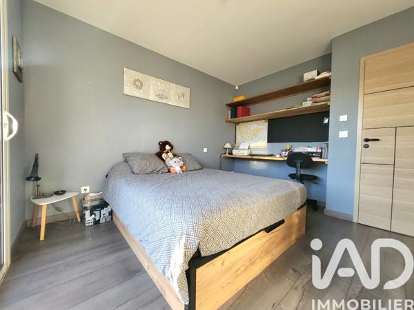 Maison à vendre 4 pièces 97 m² Névian