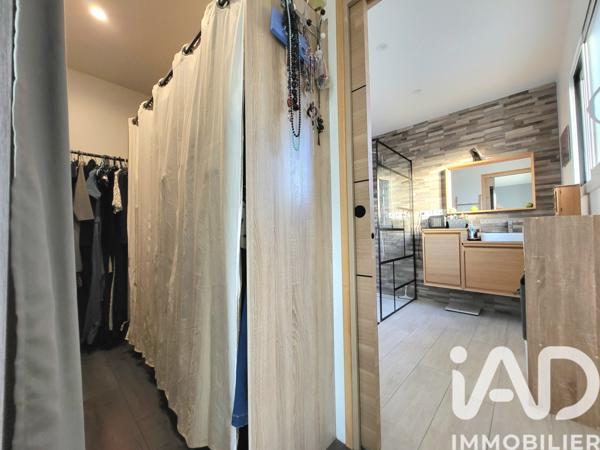 Maison à vendre 4 pièces 97 m² Névian