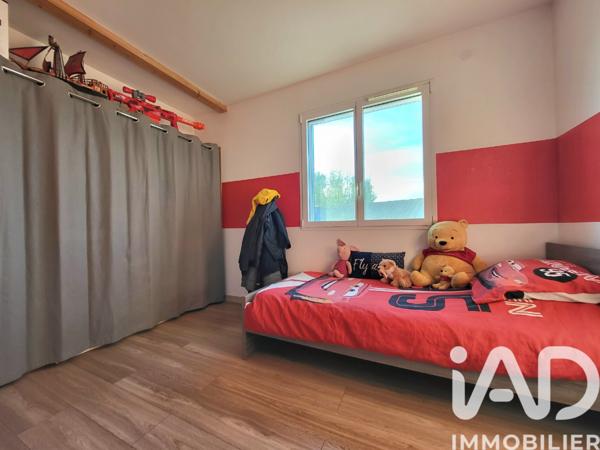 Maison à vendre 4 pièces 97 m² Névian