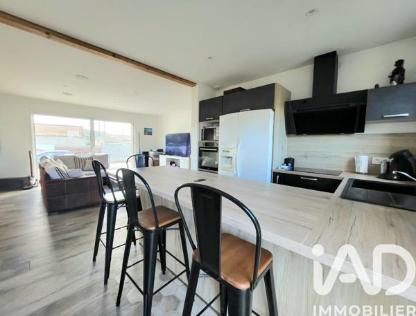 Maison à vendre 4 pièces 97 m² Névian