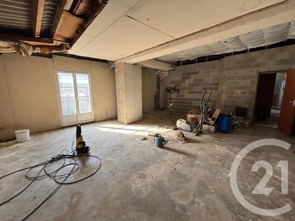 Maison à vendre  6 pièces - 150 m2 SCORBE CLAIRVAUX - 86