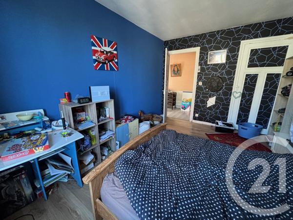 Maison à vendre  6 pièces - 150 m2 SCORBE CLAIRVAUX - 86